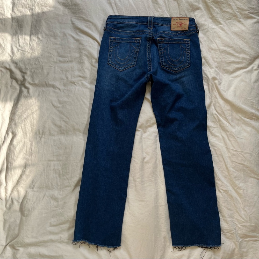 Women’s True Religion Billie Mid-Rise Straight Raw-Hem Blue Jeans - Picture 5 of 7